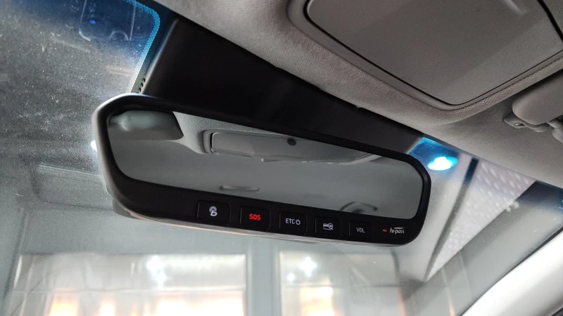 Hyundai Kona 2.0 2WD SMART autogeorge.com, снимка 15 - Автомобили и джипове - 52391781