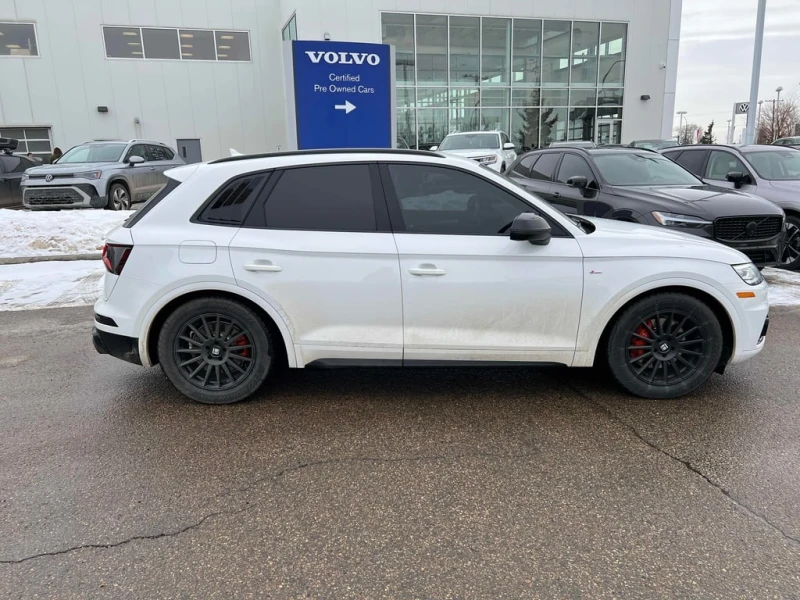 Audi Q5 * Komfort * CARFAX * ЦЕНА ДО БГ, снимка 4 - Автомобили и джипове - 53305569