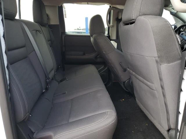 Nissan Frontier 3.8L 6 4x4 w/Rear Wheel Drv | Mobile.bg   3