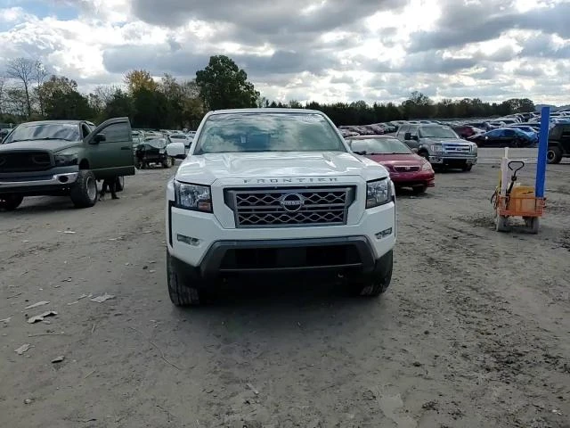 Nissan Frontier 3.8L 6 4x4 w/Rear Wheel Drv - 35500 лв. / 18150.86 € - 41128056 1