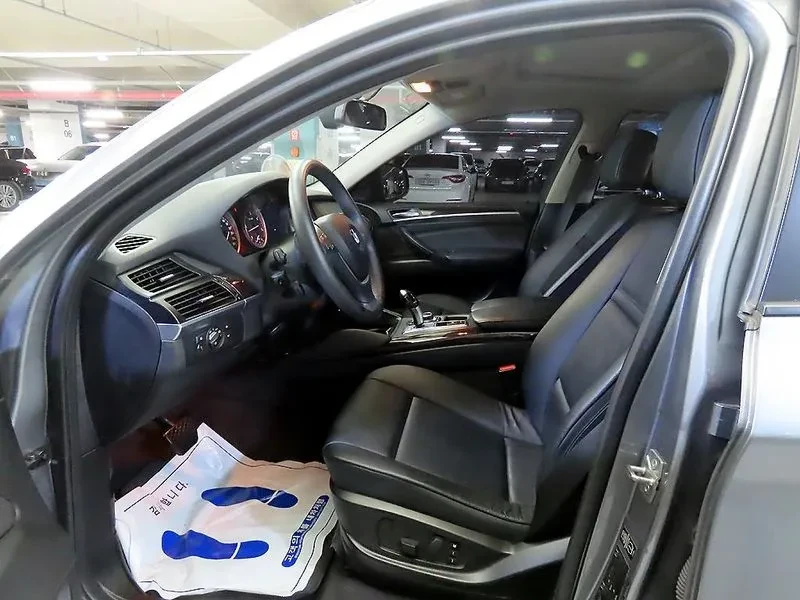 BMW X6 3.0D, снимка 14 - Автомобили и джипове - 55358177