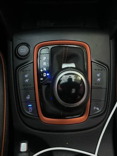Hyundai Kona 1.6D - САМО 30% АВАНС, снимка 9 - Автомобили и джипове - 56028336