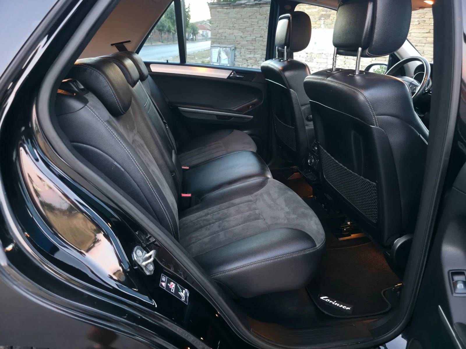 Mercedes-Benz ML 500  - изображение 8