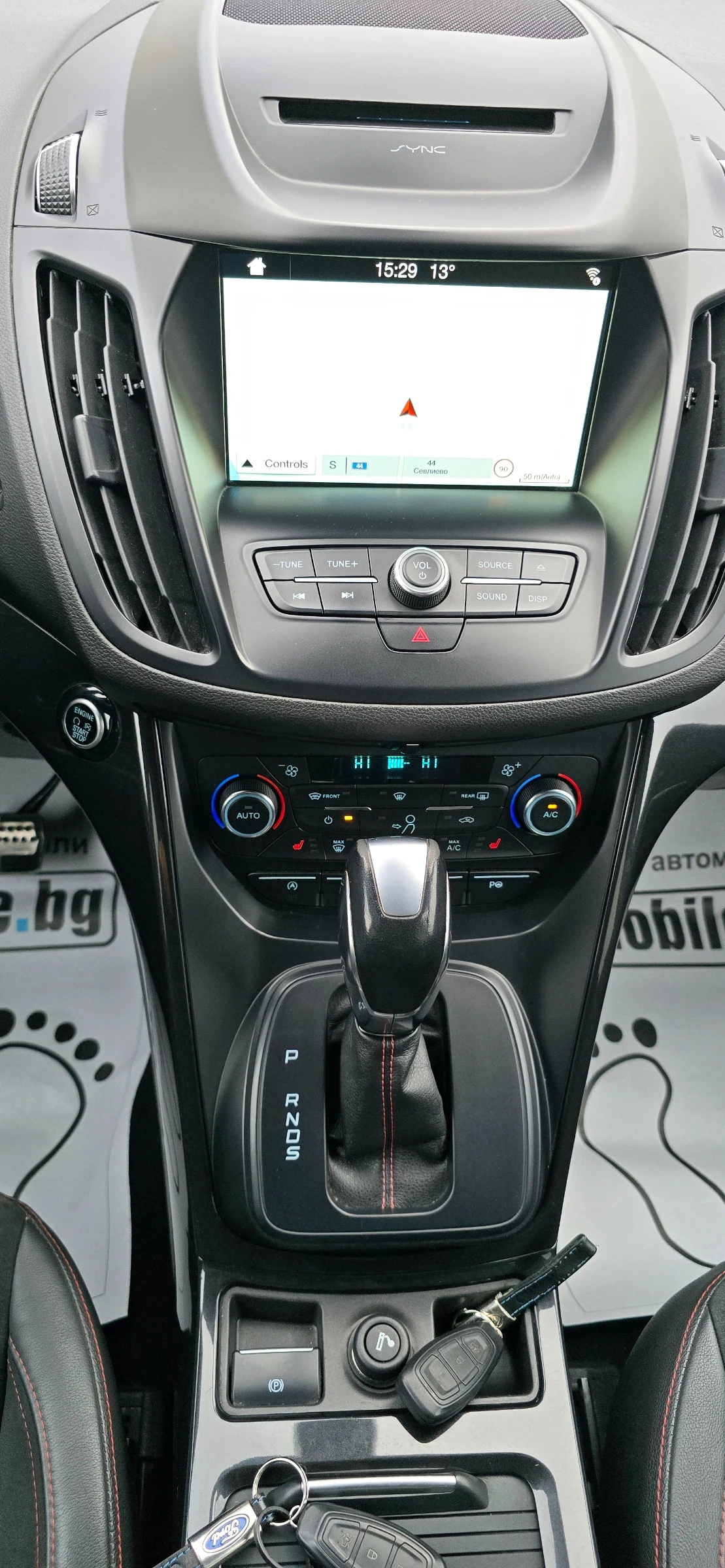 Ford Kuga ST Line - изображение 9