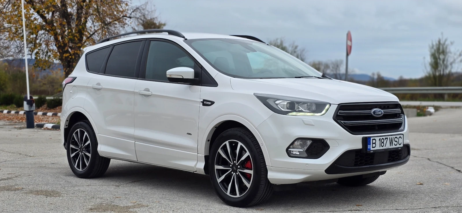 Ford Kuga ST Line - изображение 3