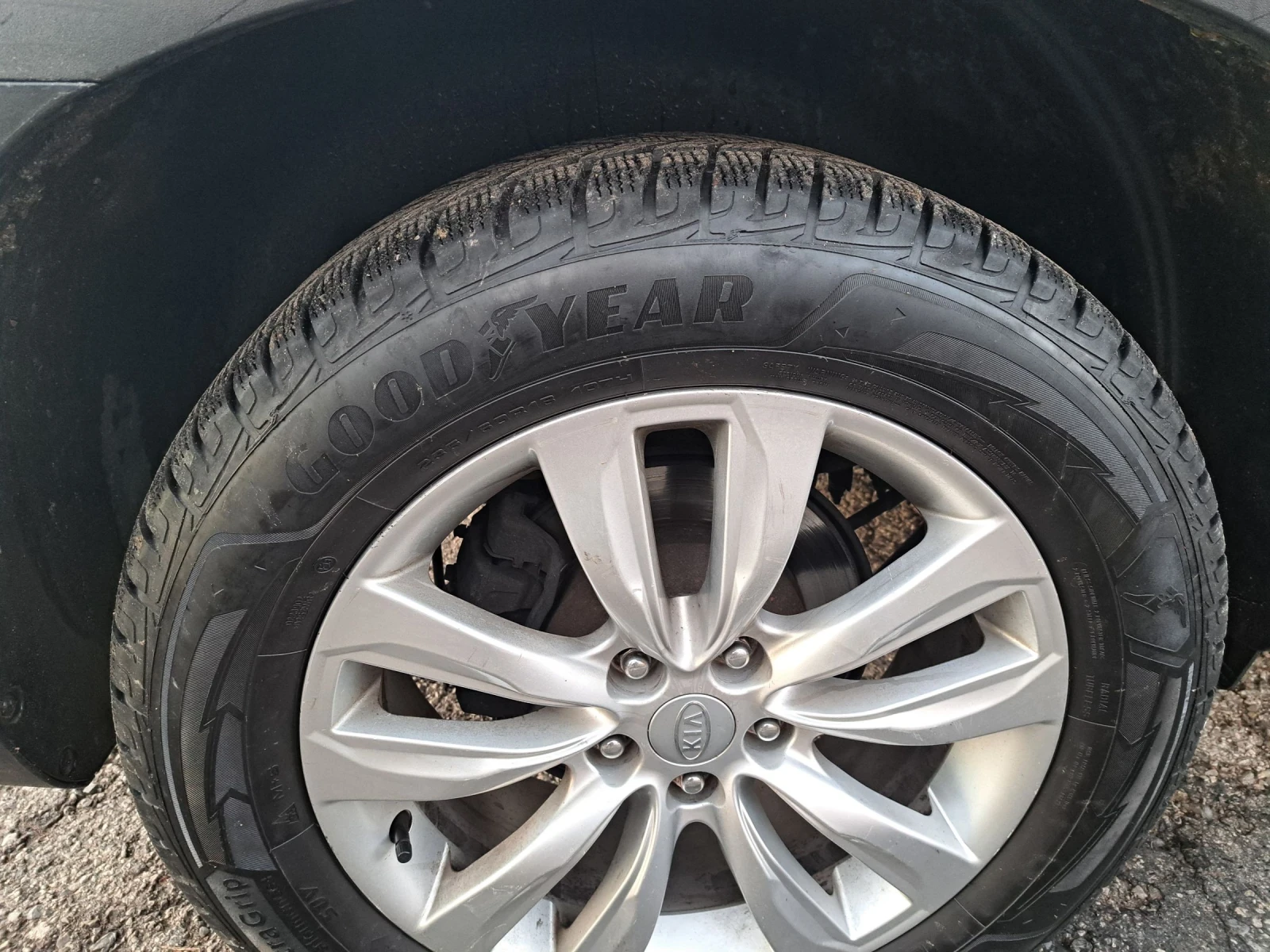 Kia Sorento 2.2 d - изображение 6