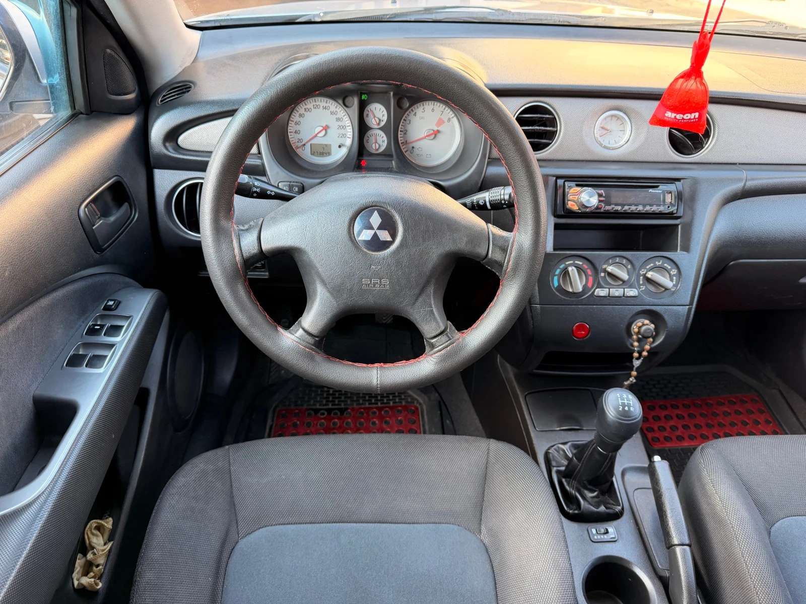 Mitsubishi Outlander 2.0I* BRC-GAZ, снимка 3 - Автомобили и джипове - 53868402