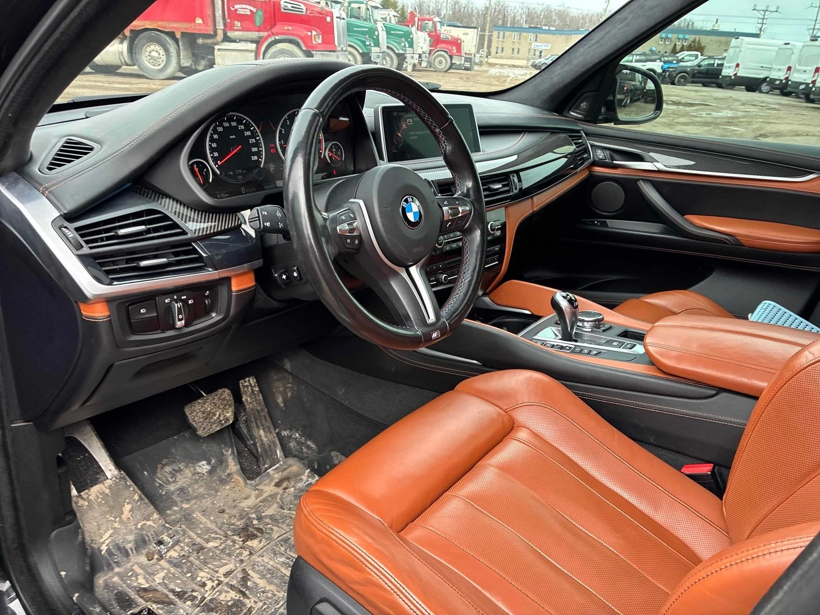 BMW X5 M С РЕГИСТРАЦИЯ & АВТО КРЕДИТ, снимка 7 - Автомобили и джипове - 54066369