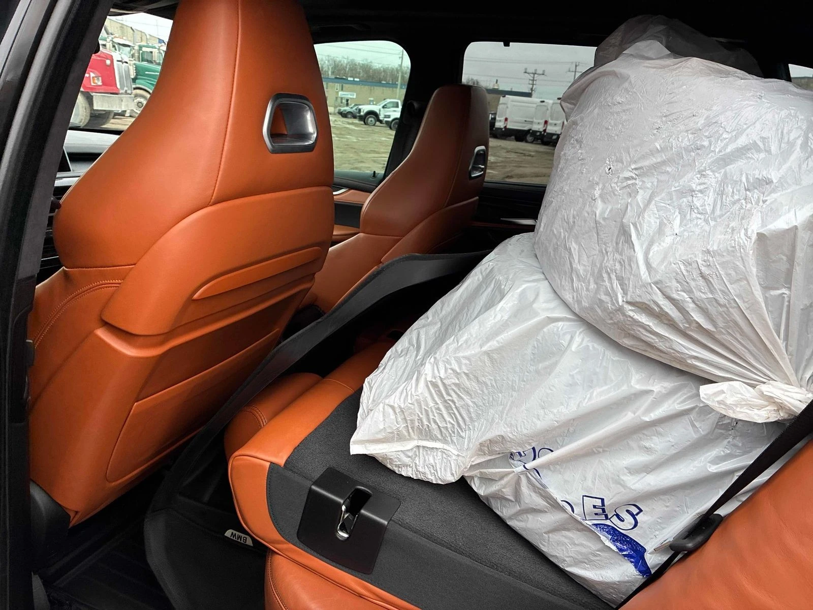 BMW X5 M С РЕГИСТРАЦИЯ & АВТО КРЕДИТ, снимка 13 - Автомобили и джипове - 54066369