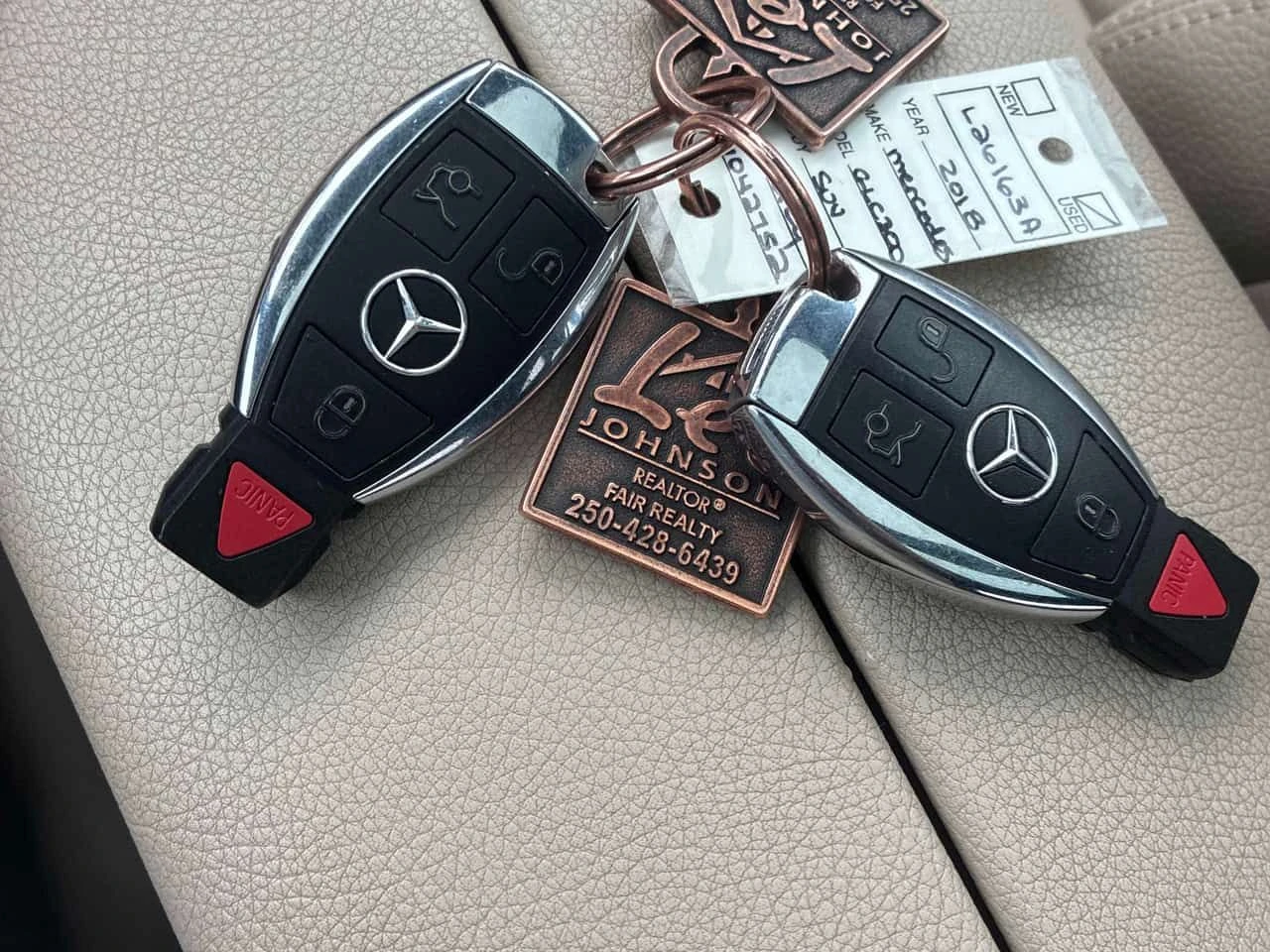 Mercedes-Benz GLC 300 ПАНОРАМА/ПОДГРЕВИ/360 КАМЕРИ, снимка 15 - Автомобили и джипове - 54115339