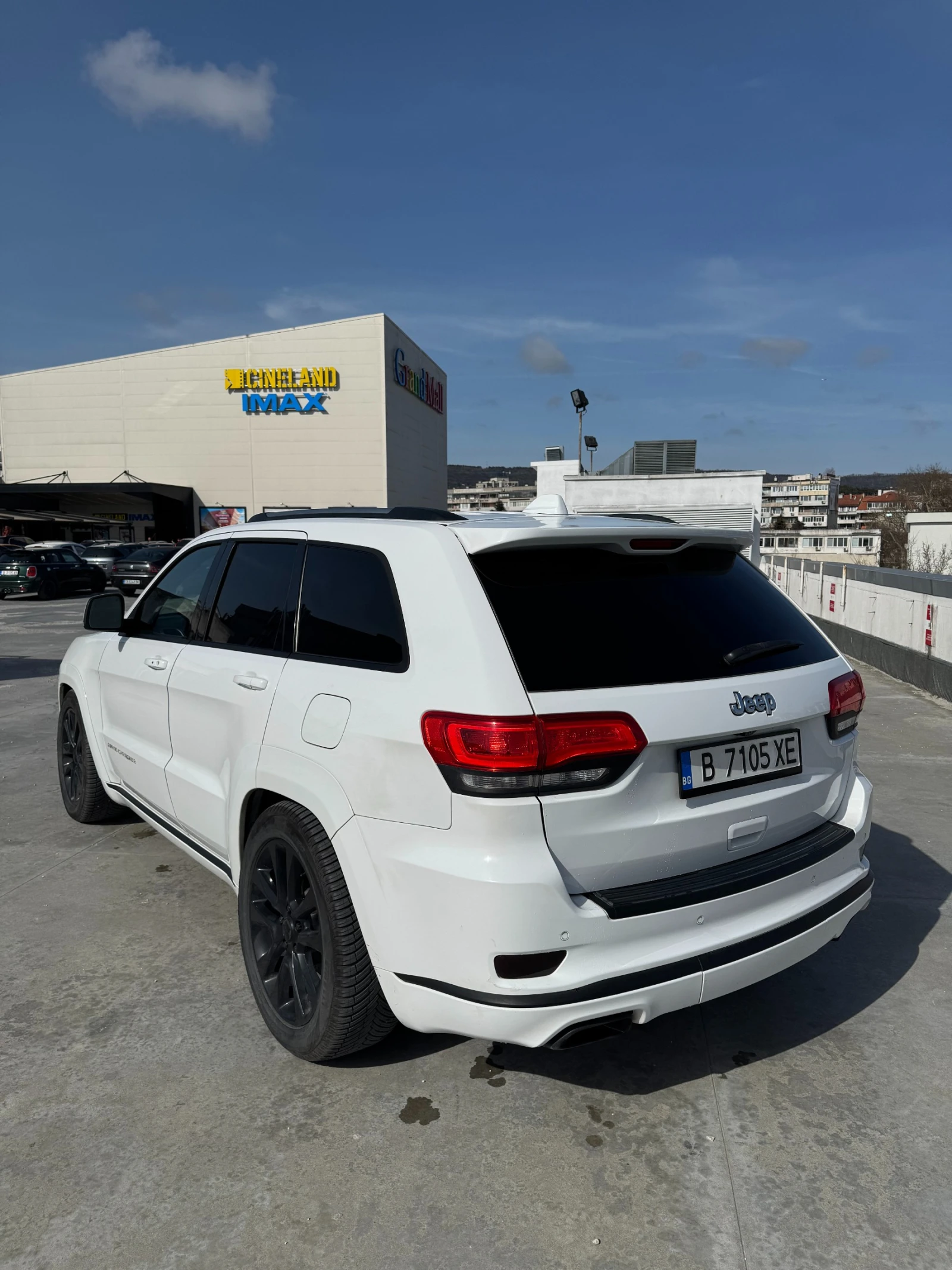 Jeep Grand cherokee 5.7 Summit, снимка 2 - Автомобили и джипове - 54201298