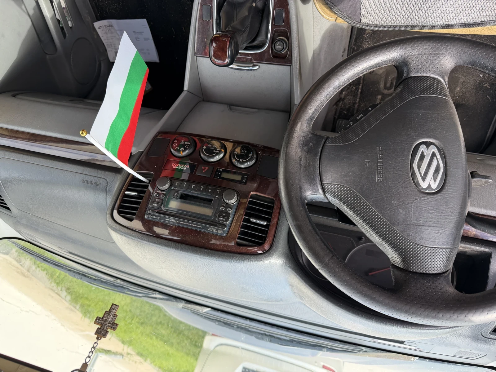 Suzuki Grand vitara, снимка 5 - Автомобили и джипове - 54245530