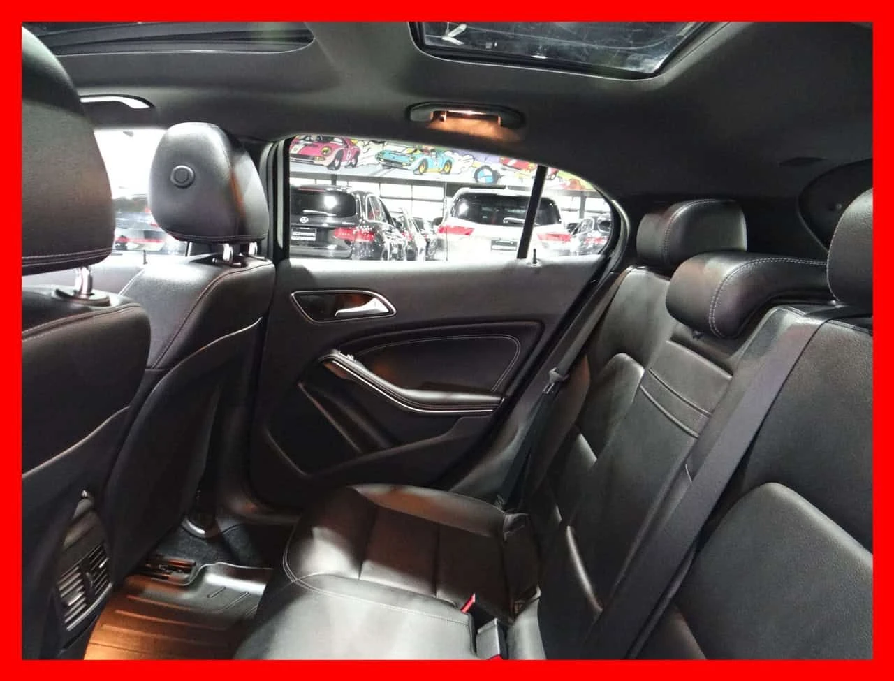 Mercedes-Benz GLA * GLA250 4M * CARFAX * ЦЕНА ДО БГ, снимка 13 - Автомобили и джипове - 54284381