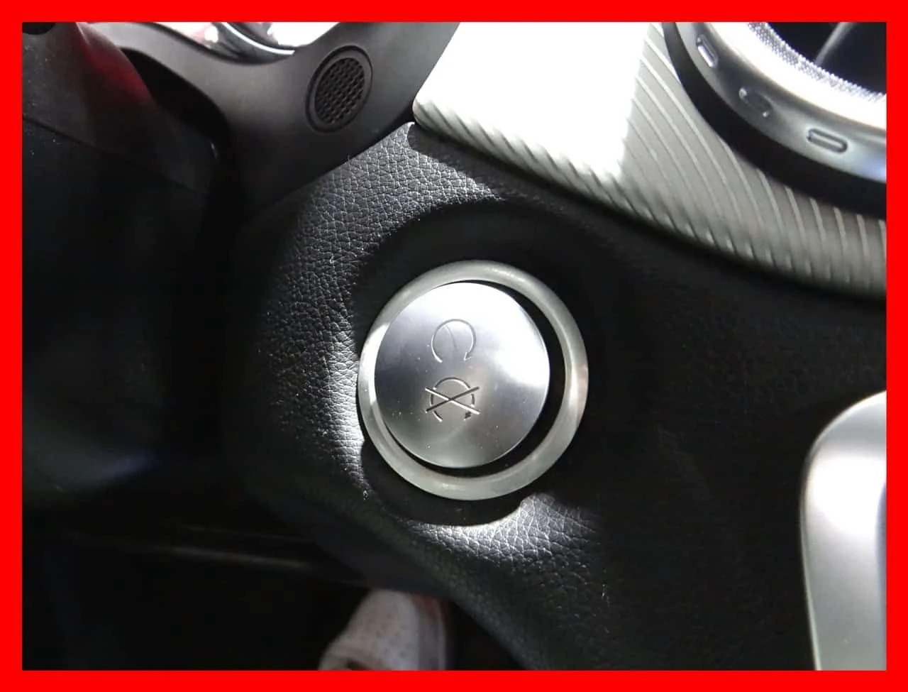 Mercedes-Benz GLA * GLA250 4M * CARFAX * ЦЕНА ДО БГ, снимка 17 - Автомобили и джипове - 54284381