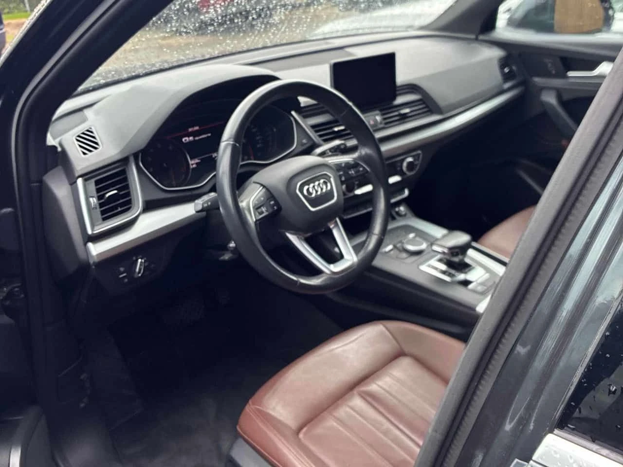Audi Q5 * Komfort * CARFAX * ЦЕНА ДО БГ, снимка 5 - Автомобили и джипове - 54720160