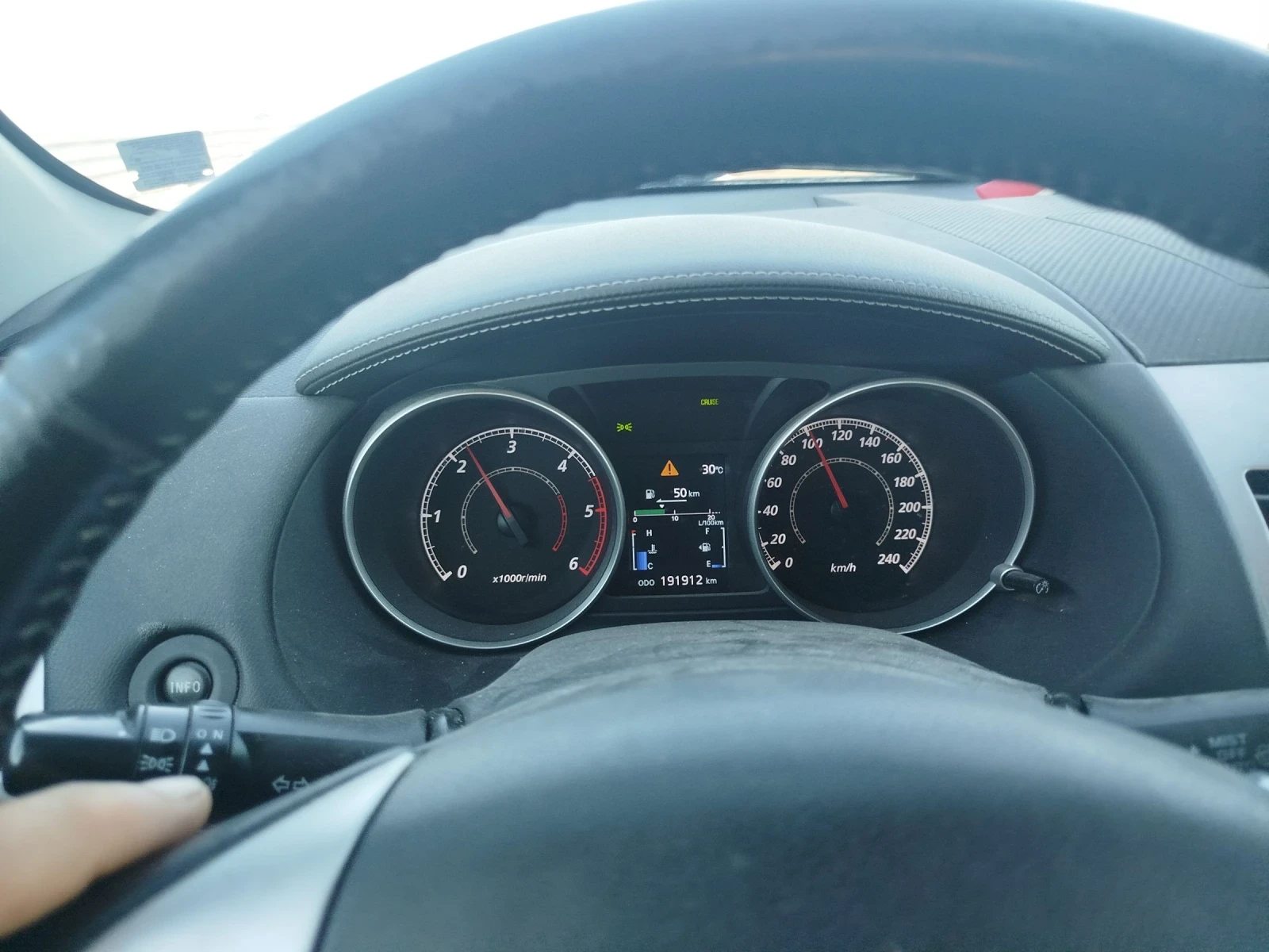 Mitsubishi Outlander, снимка 3 - Автомобили и джипове - 55094472