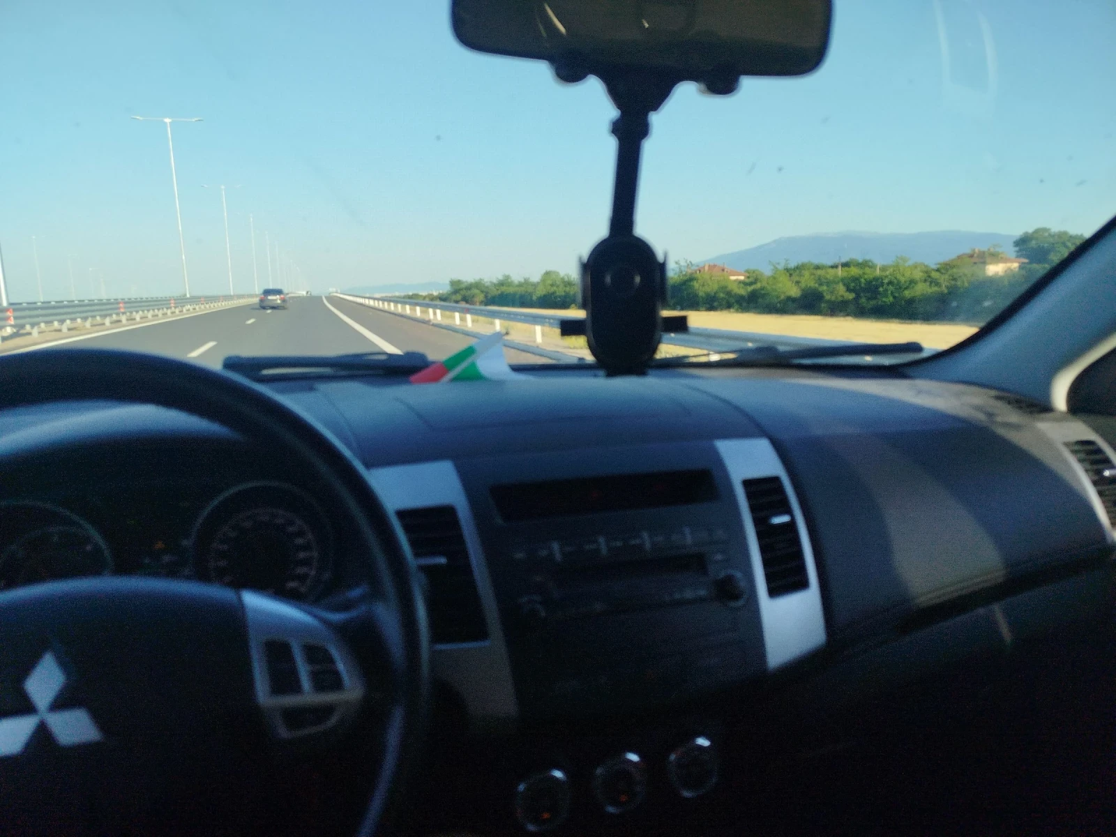 Mitsubishi Outlander, снимка 5 - Автомобили и джипове - 55094472
