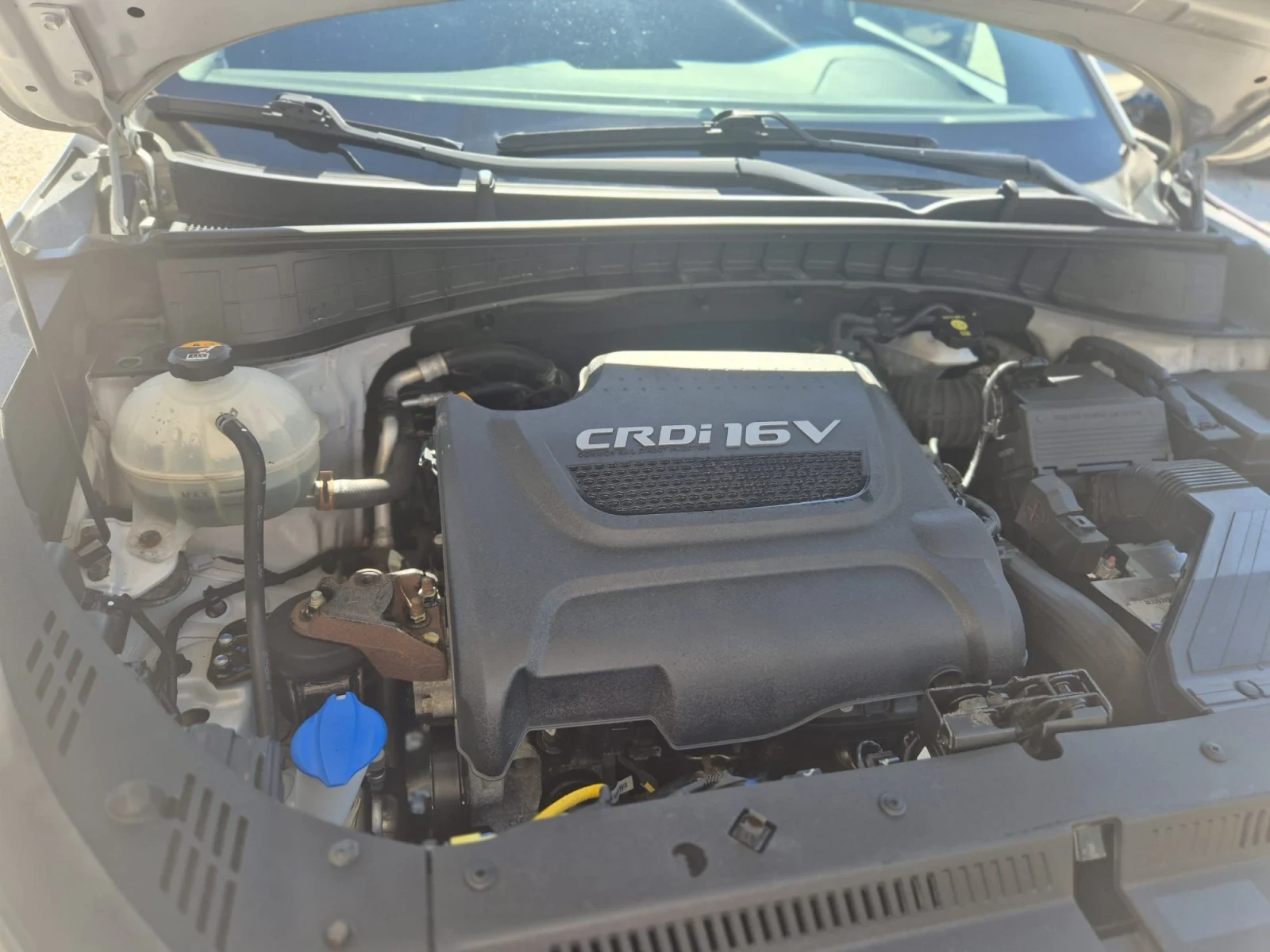 Hyundai Tucson 2.0, 136кс. 4х4, снимка 15 - Автомобили и джипове - 55977590