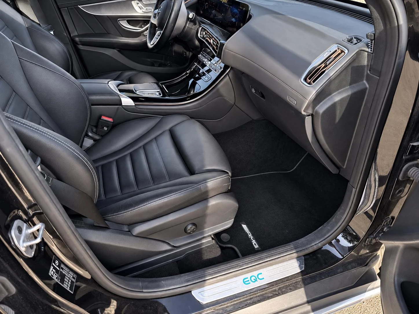 Mercedes-Benz EQC | Mobile.bg � ����������� 12