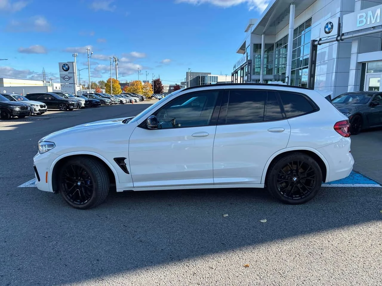 BMW X3 * Sports Activity Vehicle * CARFAX * ���� �� �� | Mobile.bg � ����������� 3