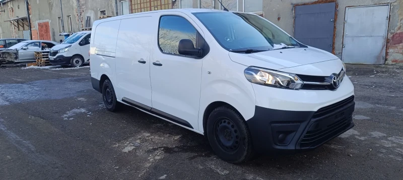Toyota Proace L3 LONG, снимка 8 - Бусове и автобуси - 53043955