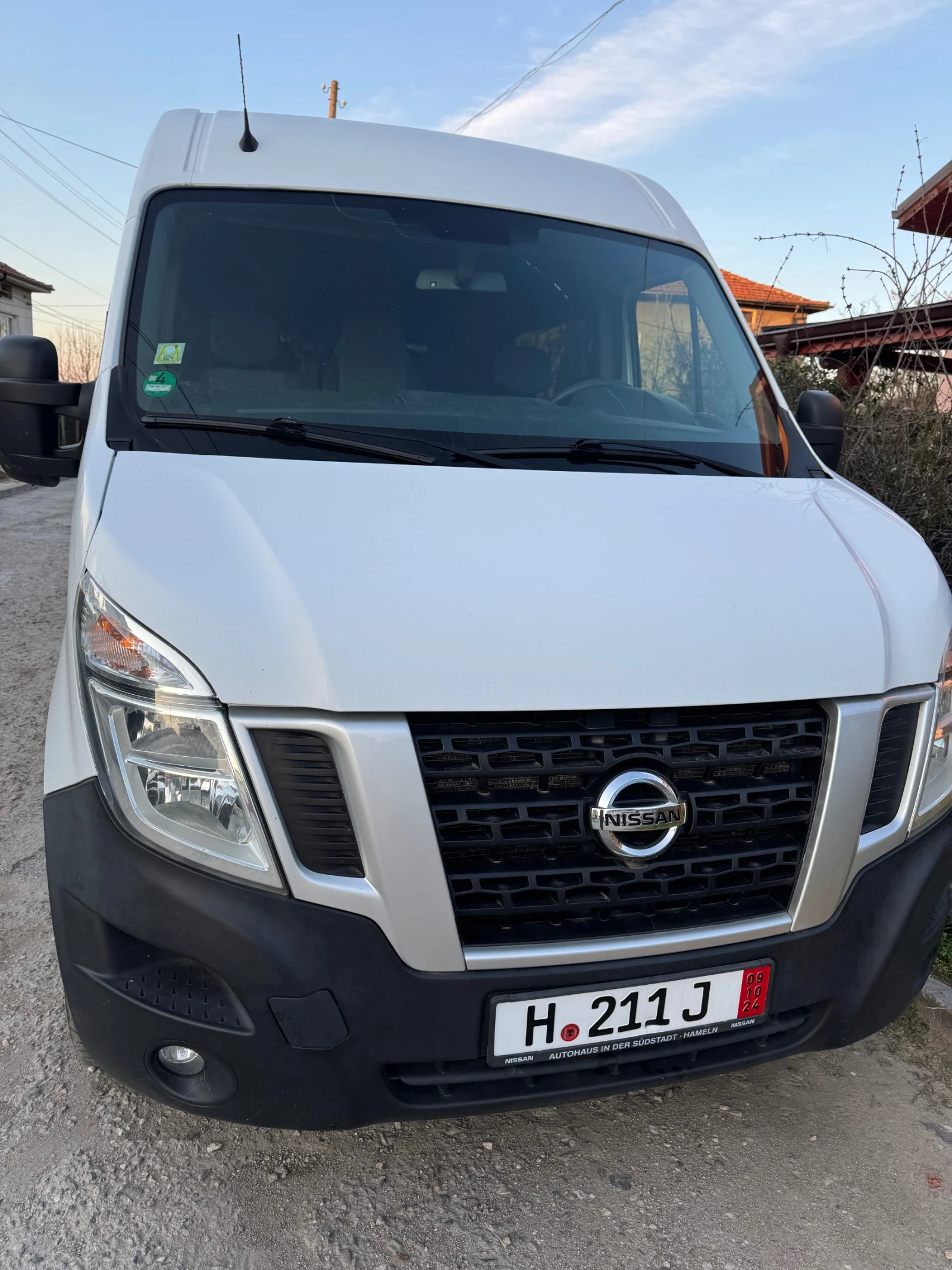 Nissan NV400
