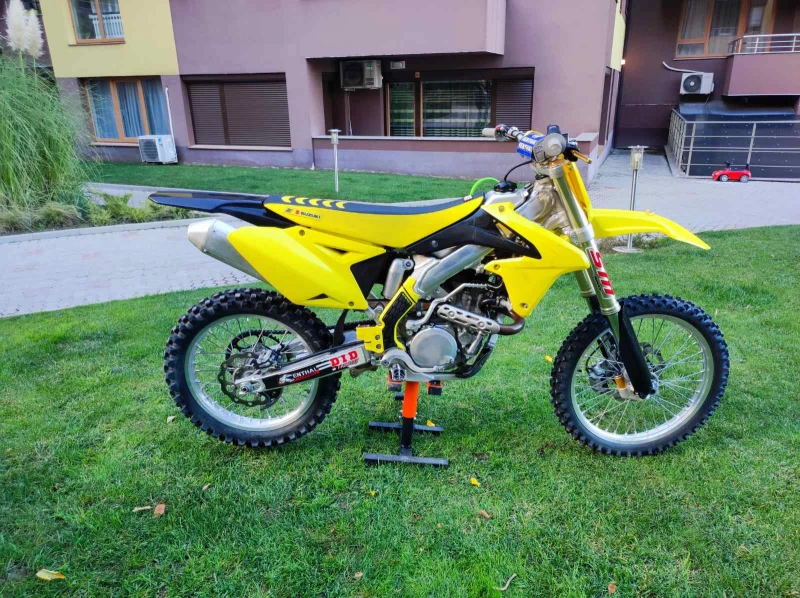 Suzuki Rmz, снимка 2 - Мотоциклети и мототехника - 47586827