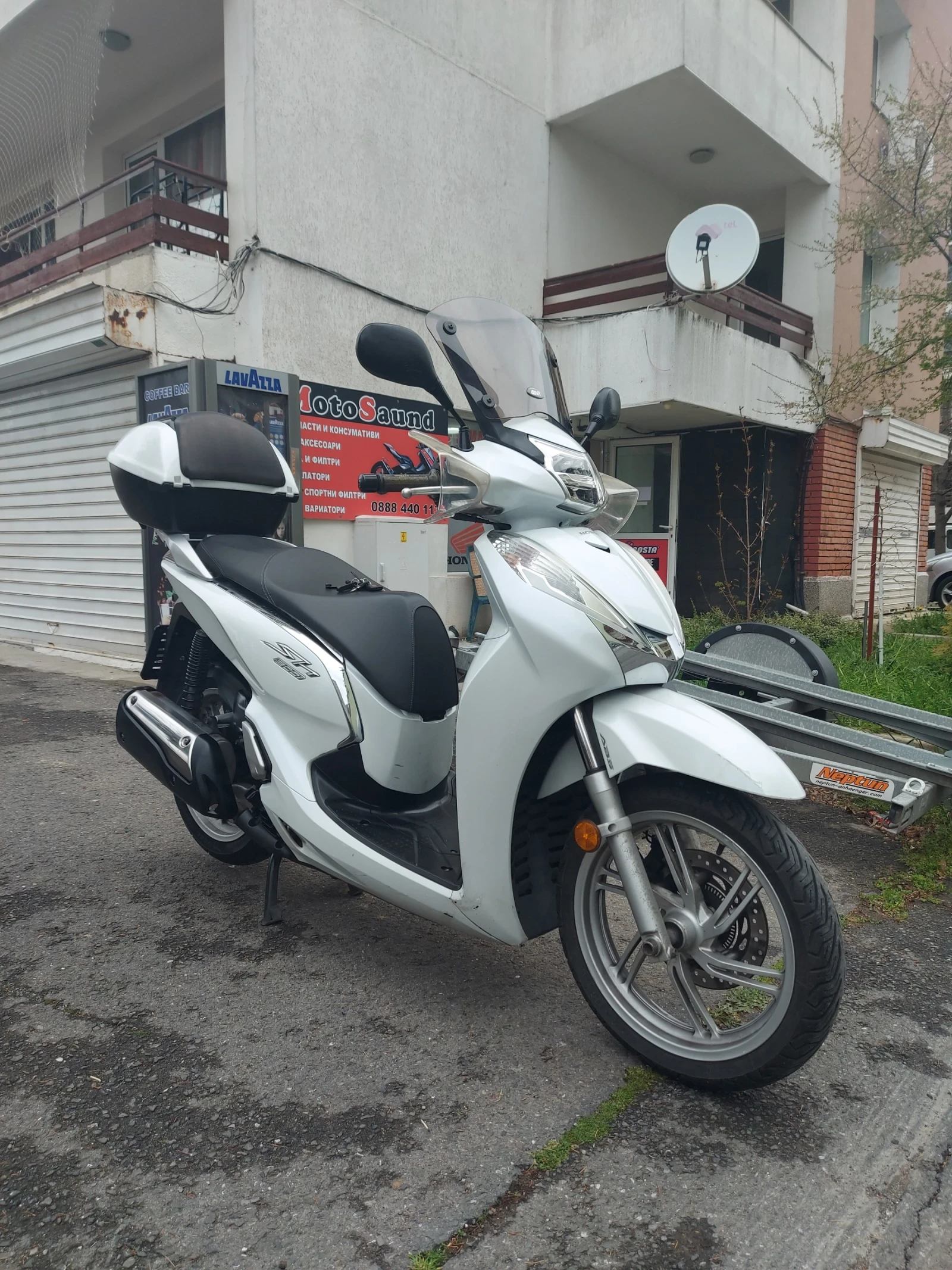 Honda Sh SH300i ABS Keyless , снимка 2 - Мотоциклети и мототехника - 54151671