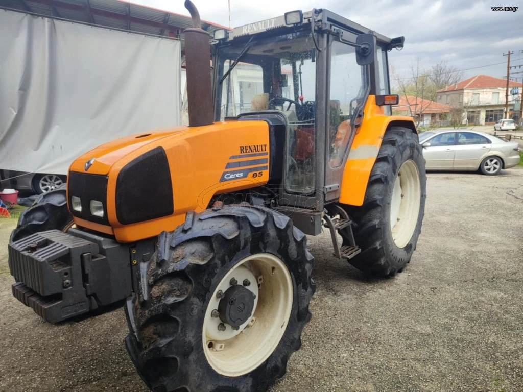 Трактор Renault CERES 85 - изображение 2
