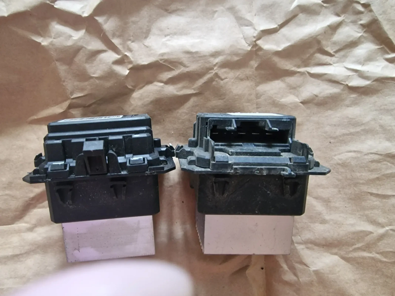 T1000034Z-C ������� ����� PEUGEOT VLCL-29PWM11N | Mobile.bg � ����������� 1