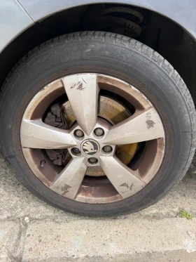 Skoda Rapid 1.4tfsi dsg, снимка 15