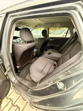 Honda Accord 2.0* Обслужена* Всичко платено* Топ* , снимка 12