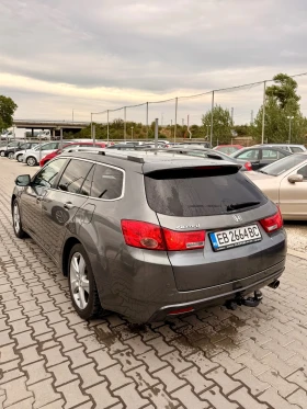 Honda Accord 2.0* Обслужена* Всичко платено* Топ* , снимка 10