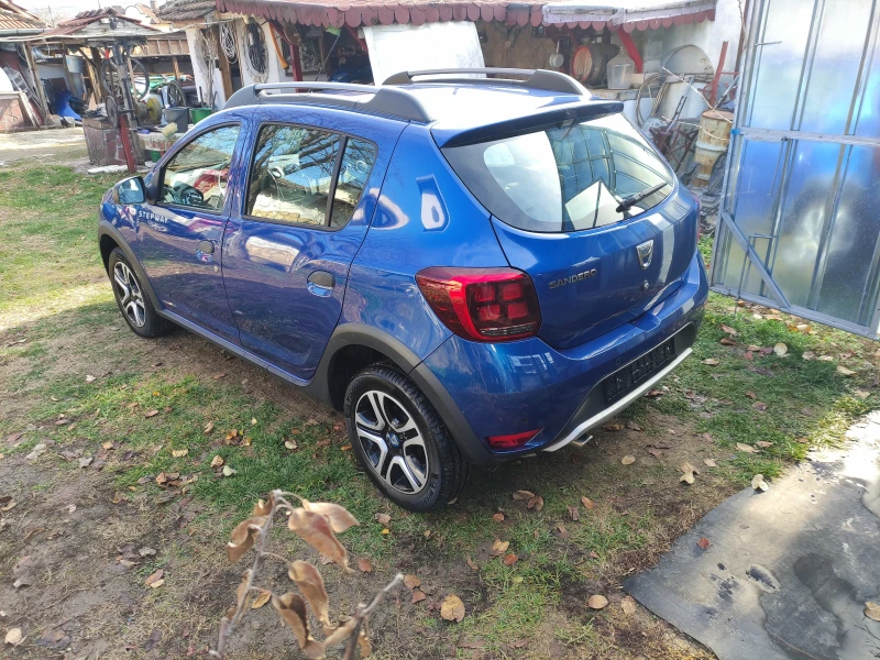 Dacia Sandero 1.0TCe 100к.с. АГУ Stepway, снимка 3 - Автомобили и джипове - 48358068