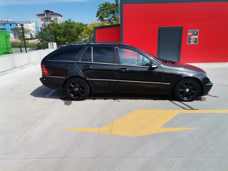 Mercedes-Benz C 270 2.7, снимка 8 - Автомобили и джипове - 48429380