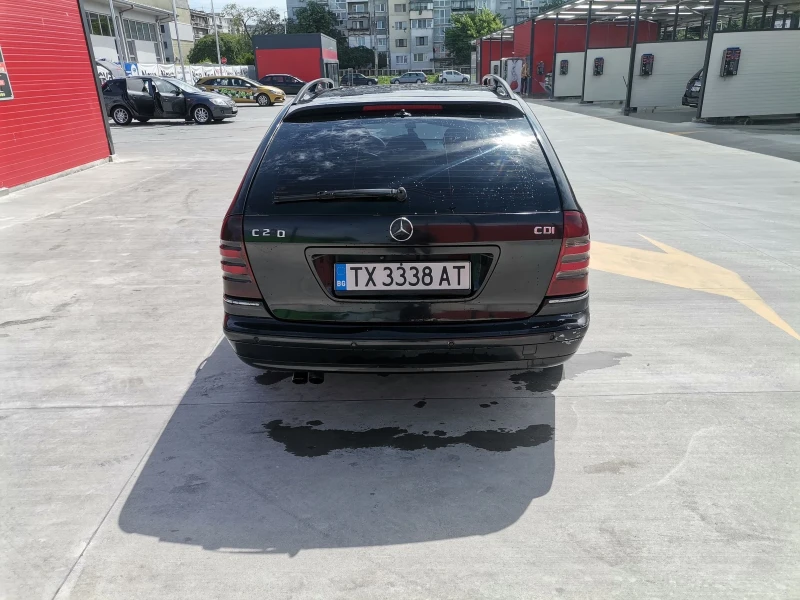 Mercedes-Benz C 270 2.7, снимка 4 - Автомобили и джипове - 49490515