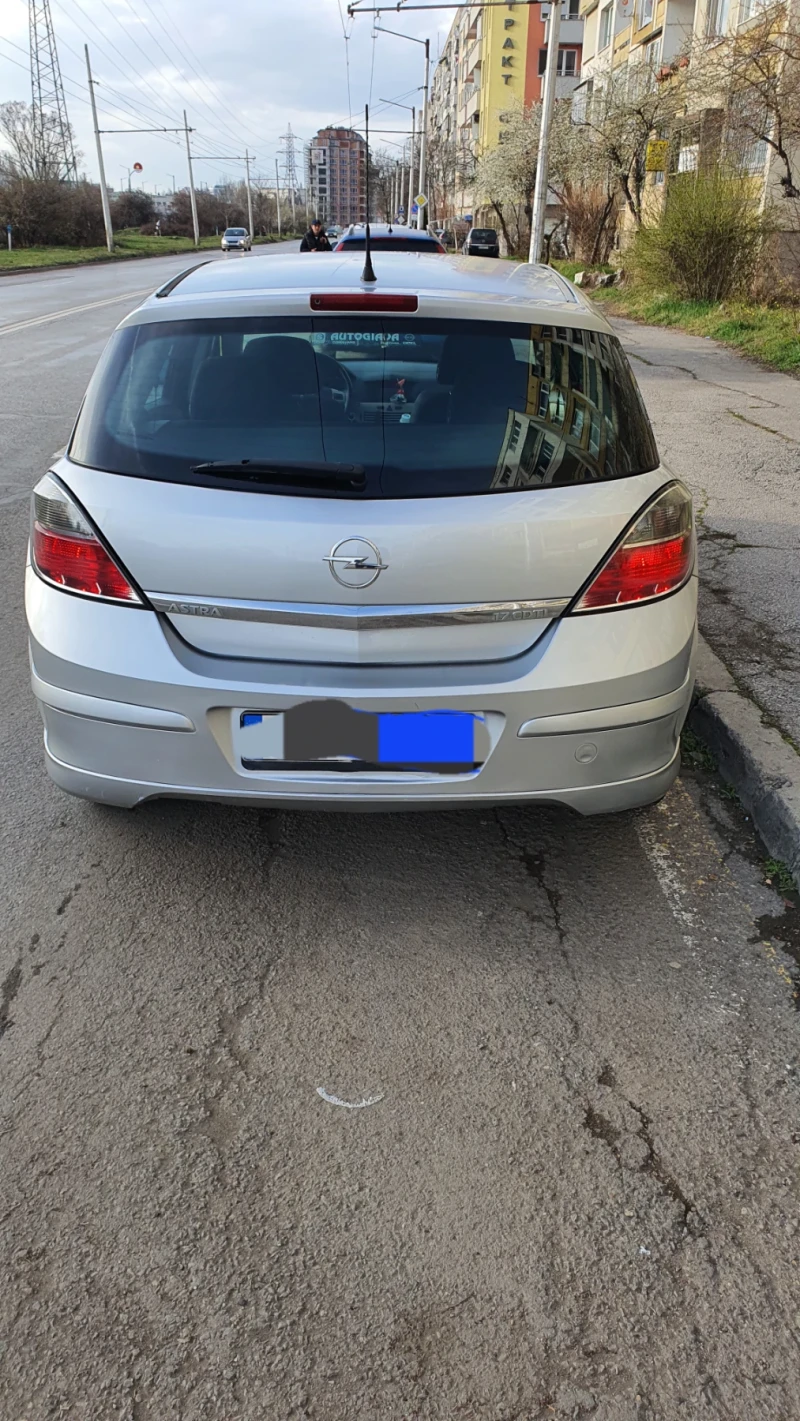 Opel Astra, снимка 2 - Автомобили и джипове - 48496884