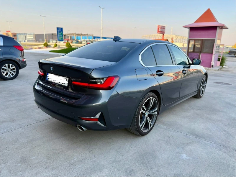 BMW 320 xDrive, снимка 11 - Автомобили и джипове - 52938228