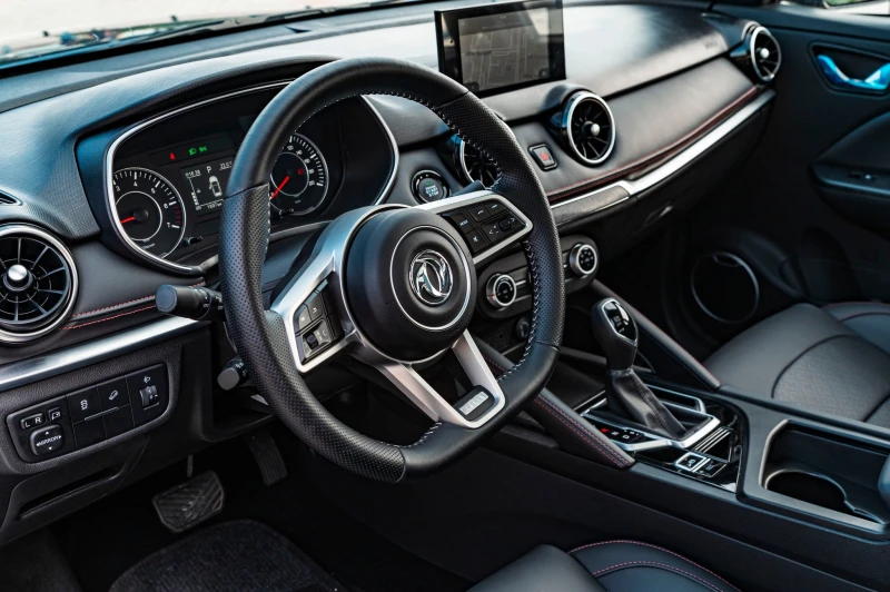 DONGFENG GLORY 500 1.5i AT, снимка 3 - Автомобили и джипове - 51269978