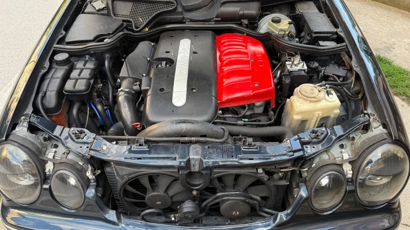 Mercedes-Benz E 320 Пребоядиса и положено керамично покритие, снимка 12 - Автомобили и джипове - 52897512