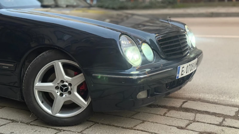 Mercedes-Benz E 320 Пребоядиса и положено керамично покритие, снимка 7 - Автомобили и джипове - 52897512
