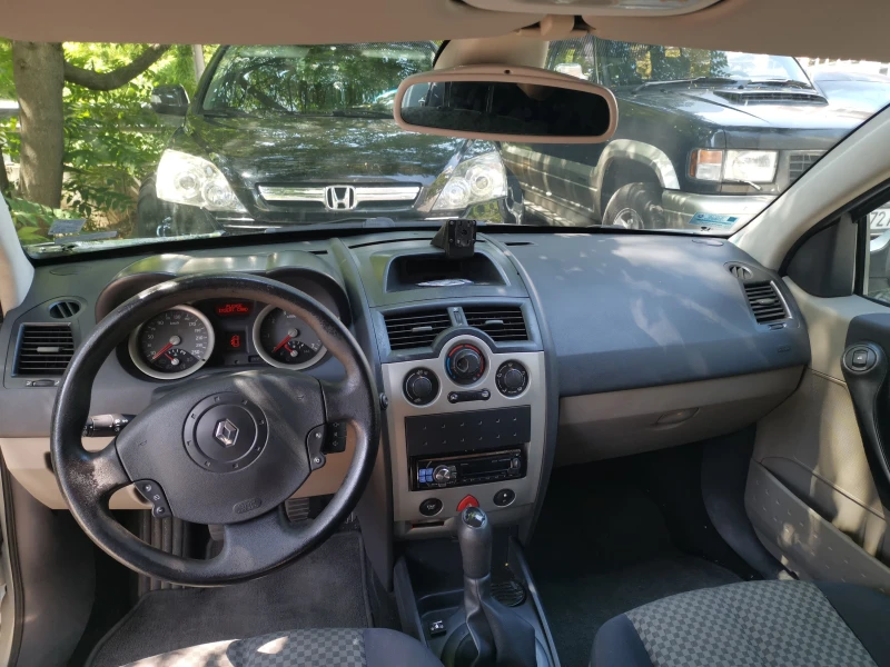 Renault Megane LPG/ГАЗ, снимка 5 - Автомобили и джипове - 52908336