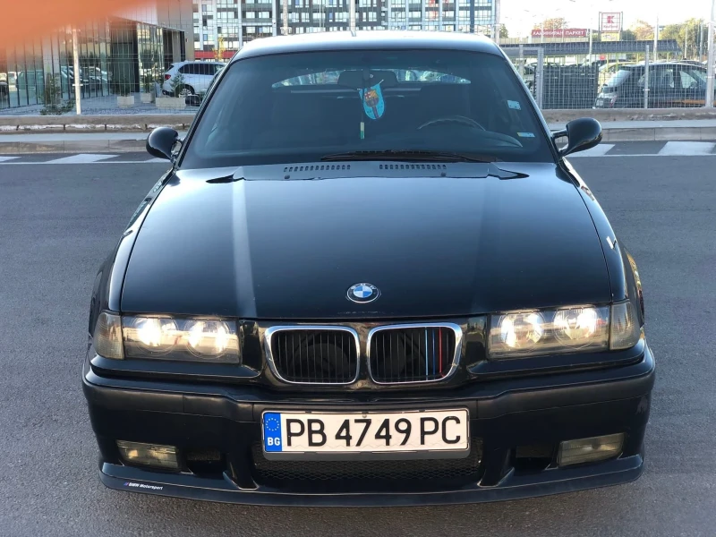 BMW 320, снимка 3 - Автомобили и джипове - 52888313