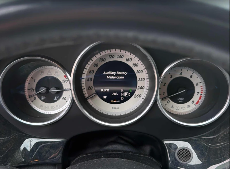 Mercedes-Benz CLS 550, снимка 7 - Автомобили и джипове - 52420413