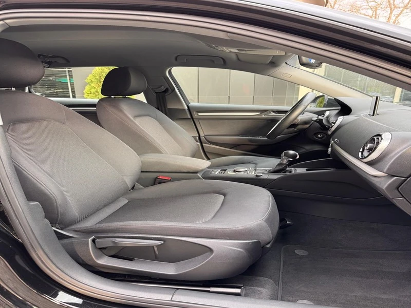 Audi A3 TFSi, снимка 12 - Автомобили и джипове - 52410389