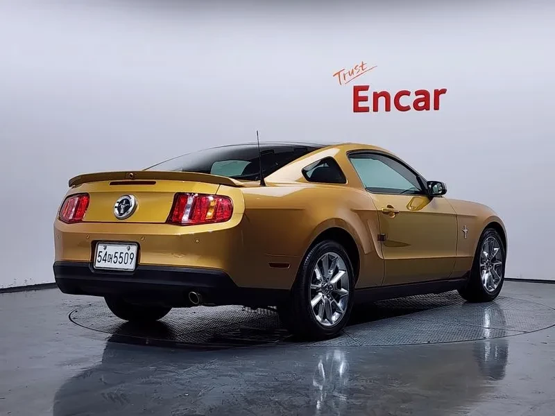 Ford Mustang 4.0i, снимка 2 - Автомобили и джипове - 53903134