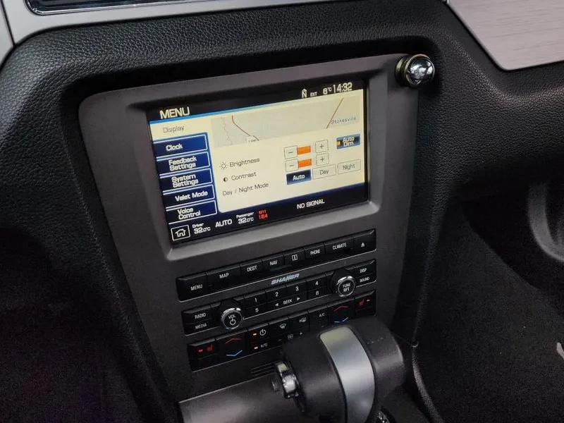 Ford Mustang 4.0i, снимка 15 - Автомобили и джипове - 53903134