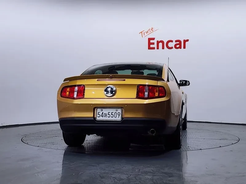 Ford Mustang 4.0i, снимка 4 - Автомобили и джипове - 53903134