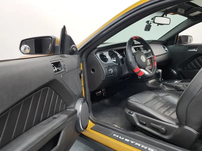 Ford Mustang 4.0i, снимка 10 - Автомобили и джипове - 53903134