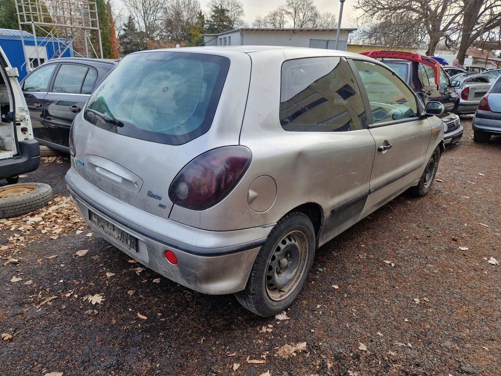 Fiat Bravo 1.9JTD 105к.с. - изображение 4